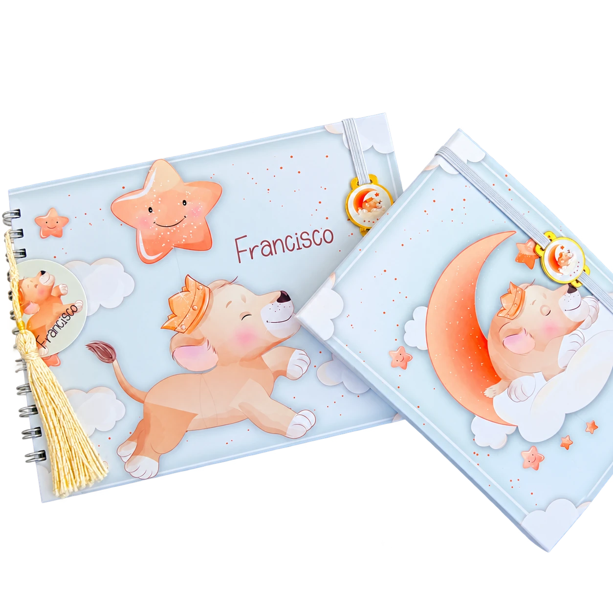 Livro de bebé e porta-documentos. Para guardar memórias e organizar documentos do bebé, com personalização a combinar.