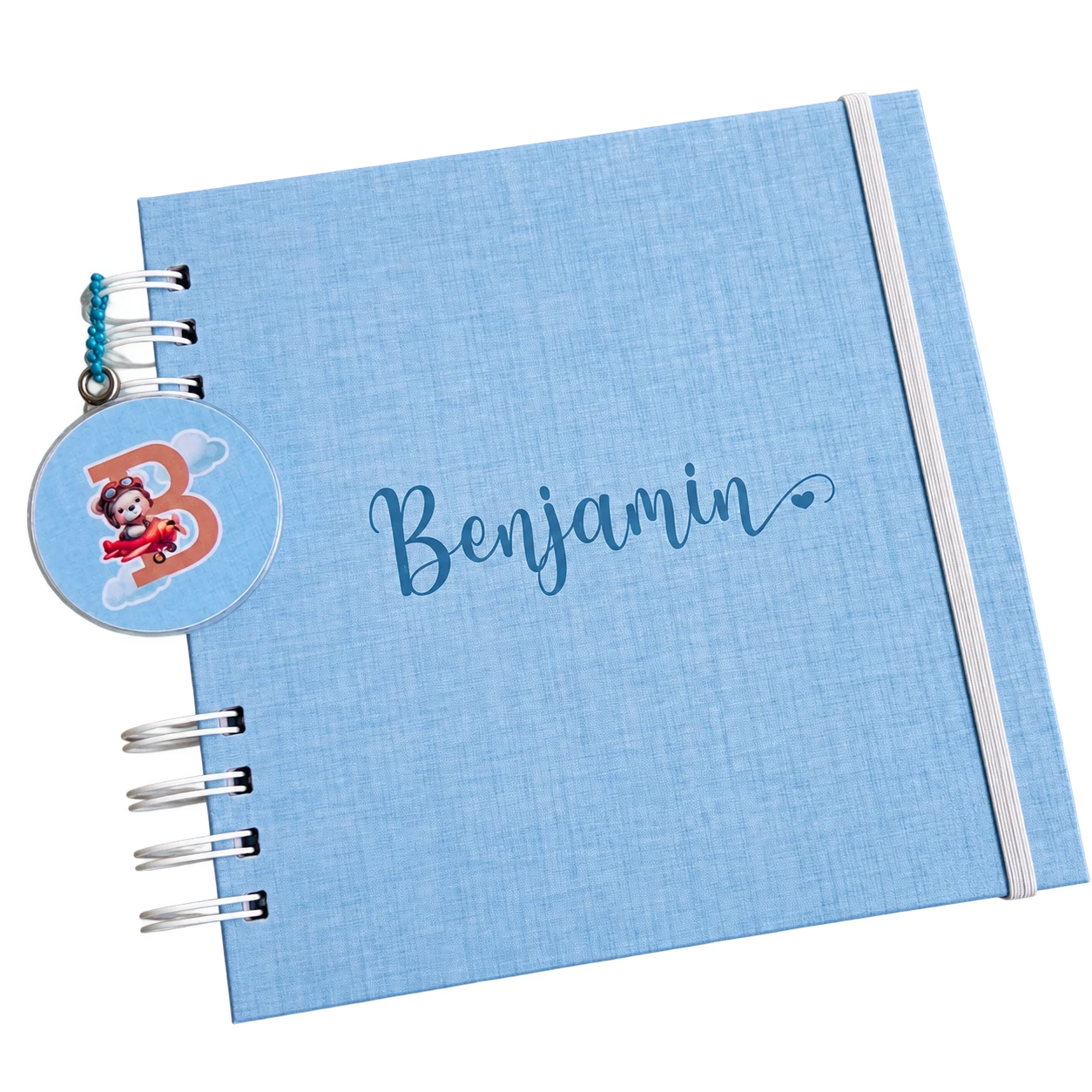 Livro dos tesouros. Para guardar pequenas recordações do bebé, personalizado com nome e tema.