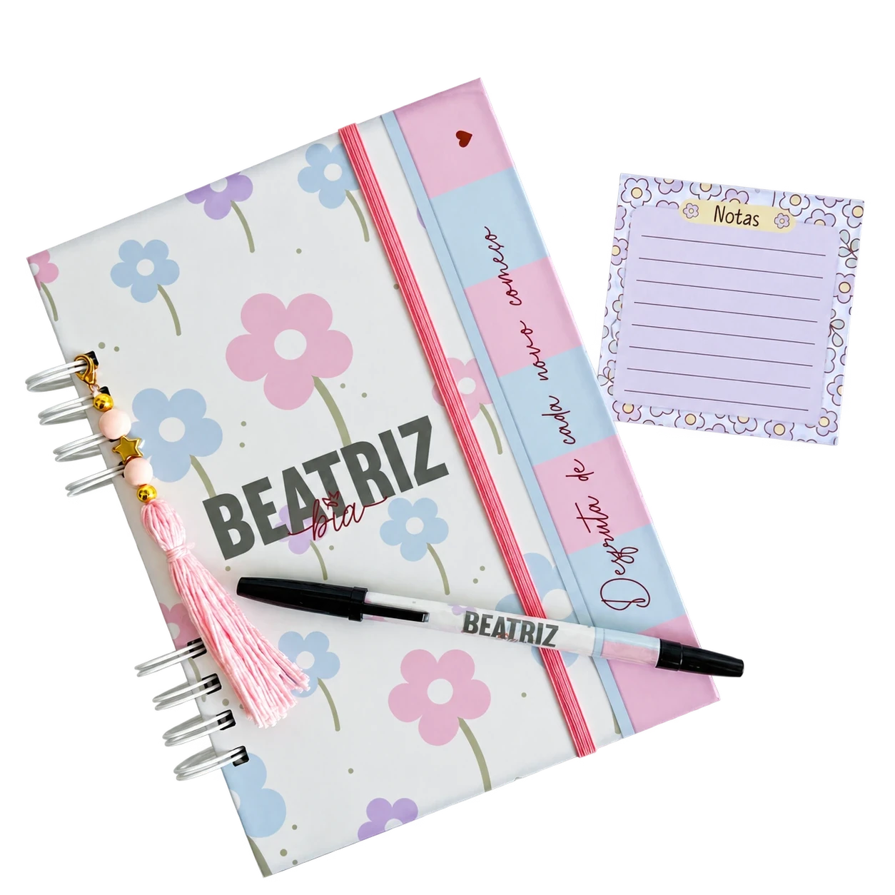 Agenda escolar. Para organizar o ano letivo, com capa personalizada.